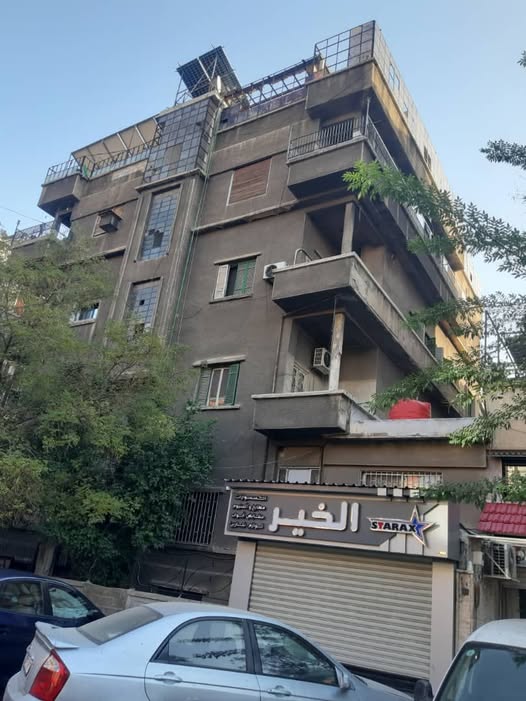 بيت للبيع في باب توما – 180 م² – 4 غرف وصالون
