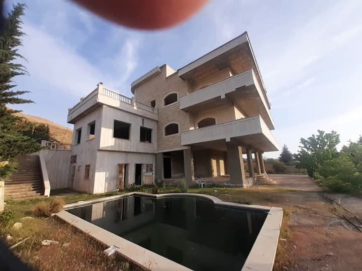 Villa for Sale in Madaya, Rural Damascus · 500 m²