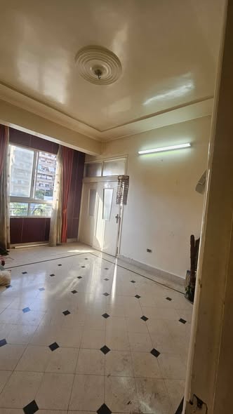 5-Bedroom Apartment for Sale in Rukn al-Din, Damascus · 180 m² — photo 4