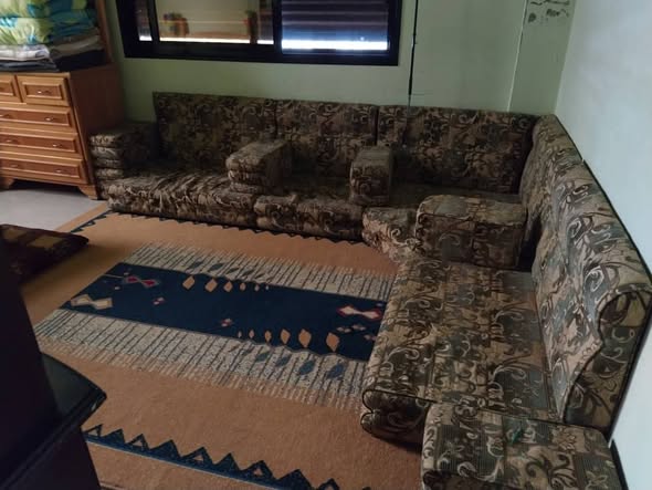 2-Bedroom Apartment for Sale in Latakia · 150 m² — photo 3