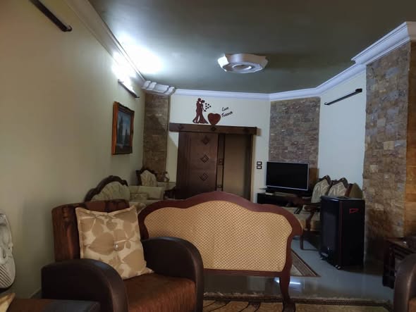 2-Bedroom Apartment for Sale in Latakia · 150 m² — photo 4