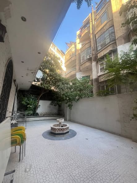 2-Bedroom Apartment for Rent in Al-Mazraa, Damascus · 180 m²