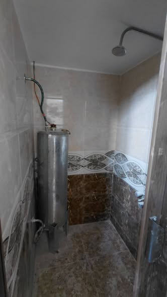 2-Bedroom Apartment for Sale in Latakia · 90 m² — photo 4
