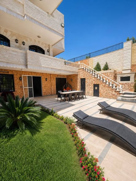 مزرعة الرضا في الزبداني مع مسبح 13×5