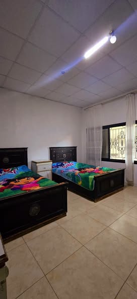 شاليه للإيجار اليومي في الزبداني نت فضائي وكهرباء 24