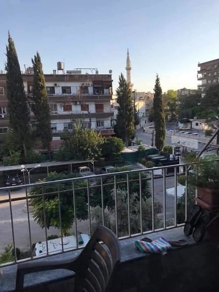 شقة للبيع في المزرعة – 175 م² – 3 غرف وصالون