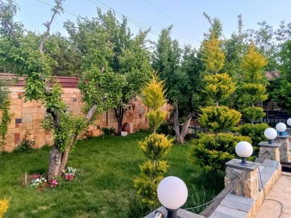 فيلا للإيجار في المزرعة – 4 غرف وصالون