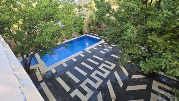 مزرعة للإيجار اليومي في تكية – الزبداني – 3 غرف نوم ومسبح