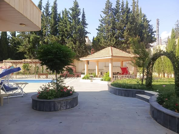5-Bedroom Chalet for Rent in Madaya, Rural Damascus — photo 4