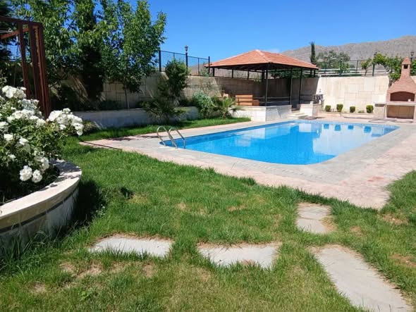 Villa for Sale in Madaya, Rural Damascus · 800 m² — photo 4