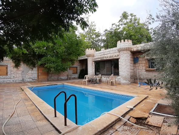 Farm for Sale in Rural Damascus · 32 m²