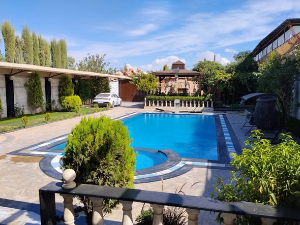 Farm for Sale in Rural Damascus · 1,000 m² — photo 2