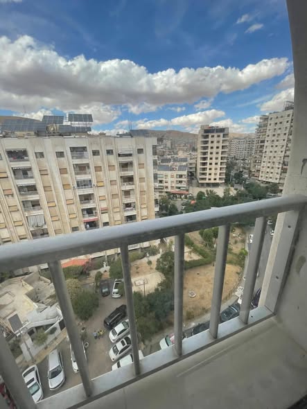 2-Bedroom Apartment for Sale in Hamish, Rural Damascus · 118 m² — photo 3