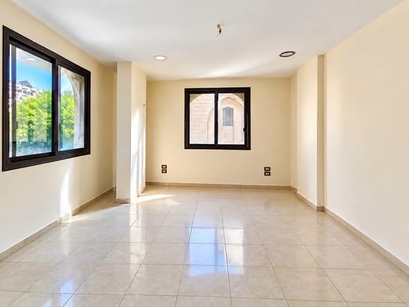 Office for Rent in Latakia · 50 m² — photo 3