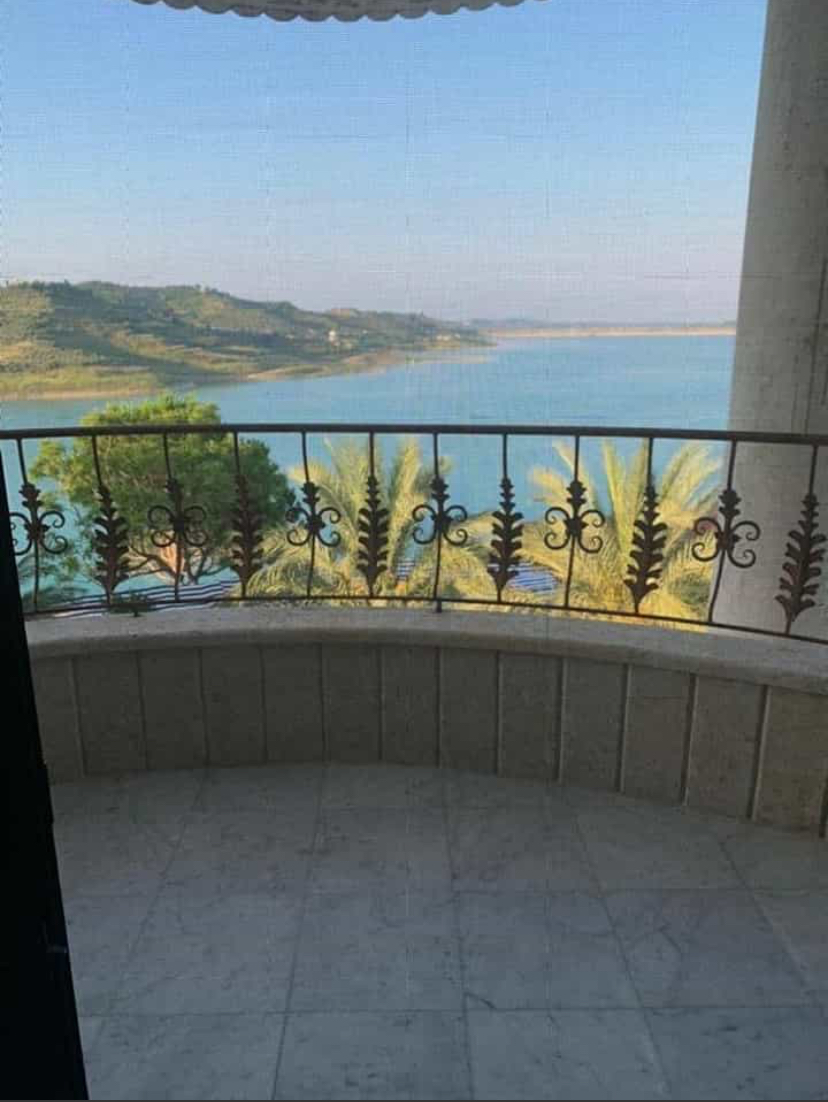 15-Bedroom Chalet for Sale in Latakia · 1,598 m² — photo 7